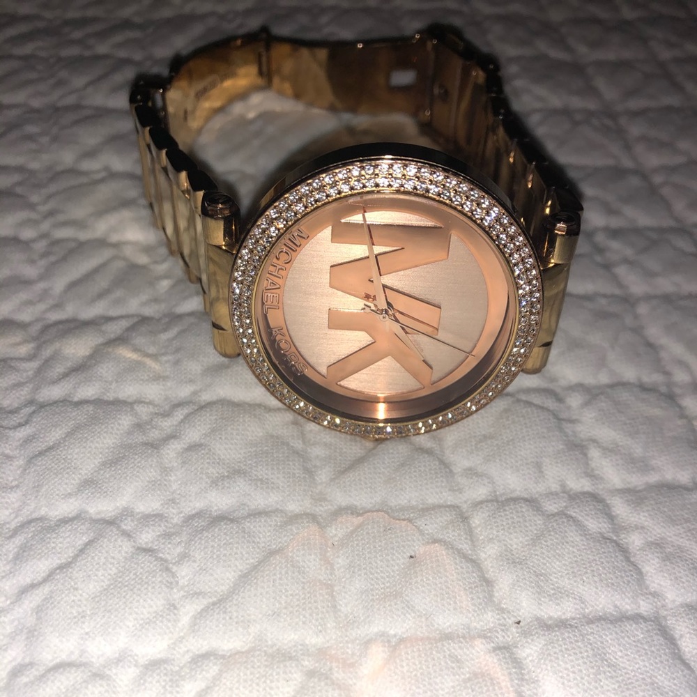 Michael Kors watch - Picture 2 of 4